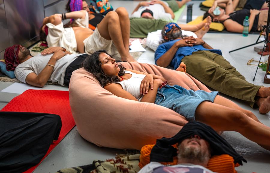 Atmospheric sound experience